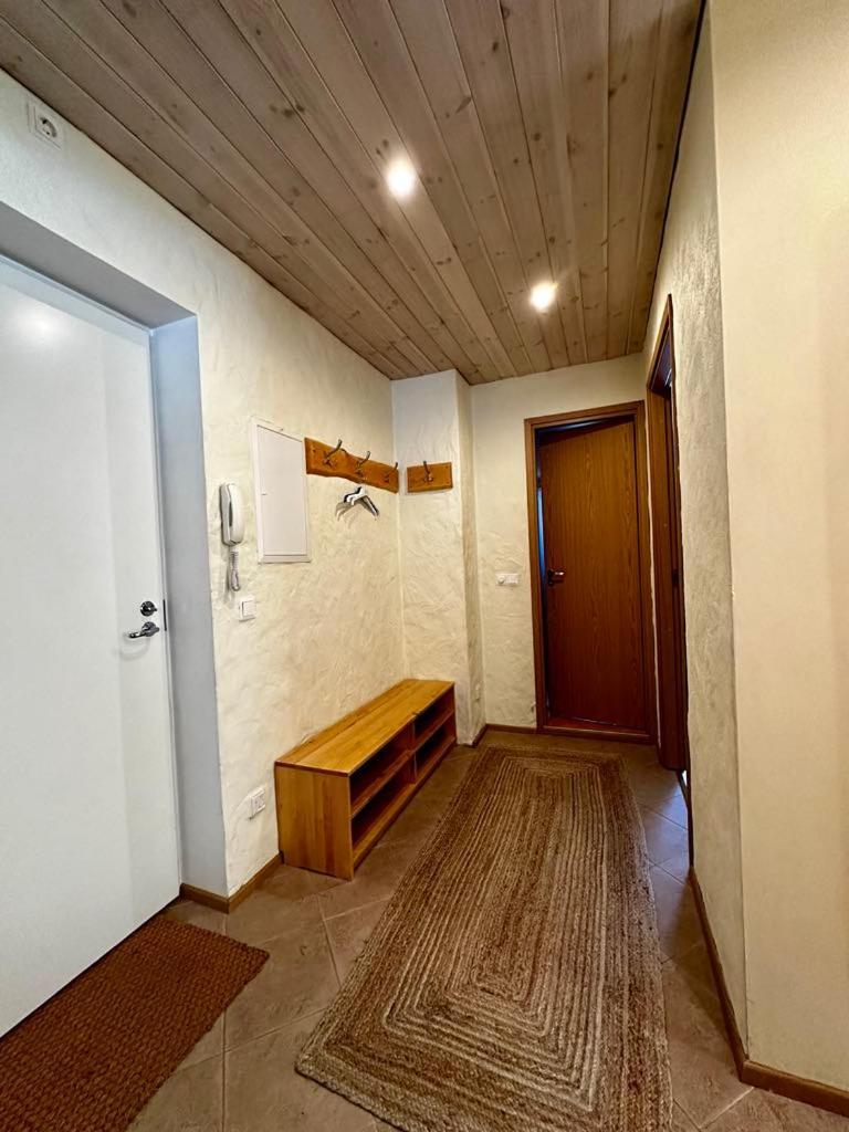 Tolli Apartment كوريسارِ المظهر الخارجي الصورة